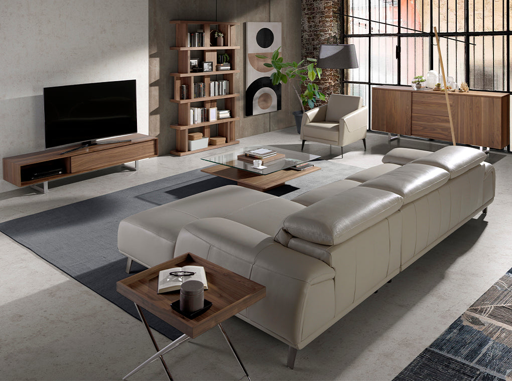 Mesa lateral de roble con soporte metálico Angel Cerdá