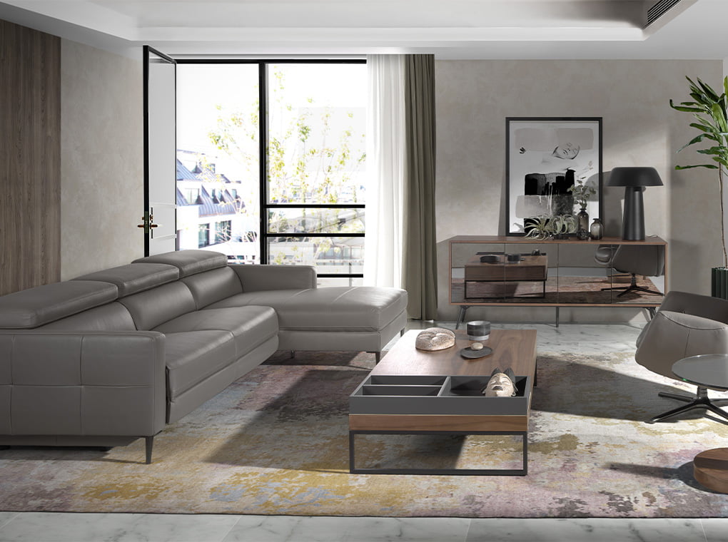 Mesa de café de roble con soporte metálico Angel Cerdá