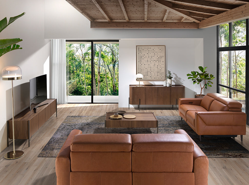 Mesa de café de roble con soporte metálico Angel Cerdá