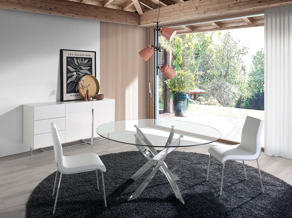 Cómoda blanca con patas de acero Angel Cerdá