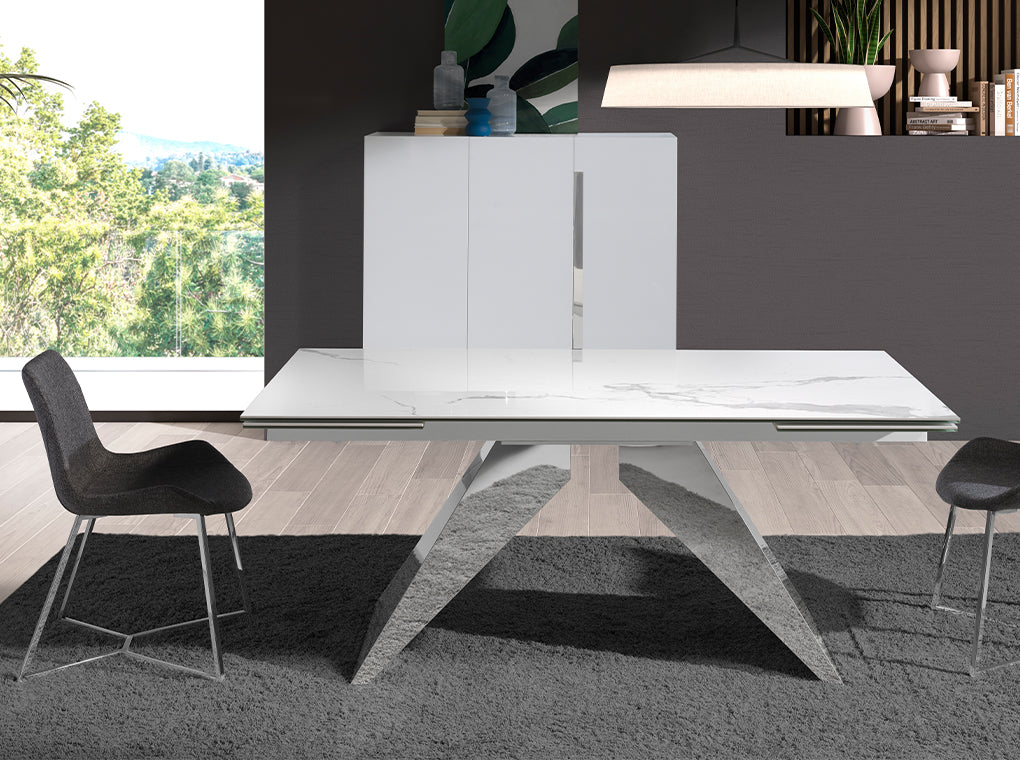 Cómoda blanca con patas de acero Angel Cerdá