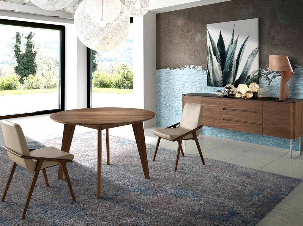 Cómoda de Nogal con Tablero de Cristal Negro Angel Cerdá