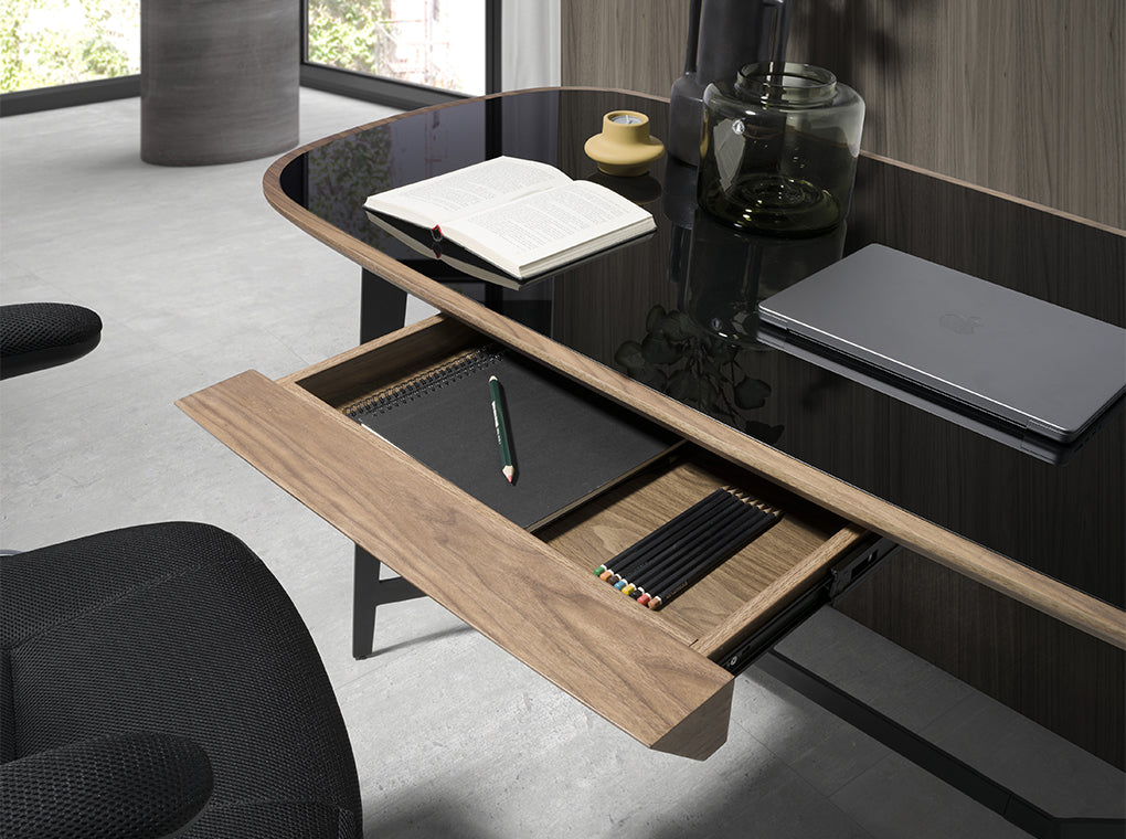 Mesa de oficina de Nogal y Cristal Negro Angel Cerdá