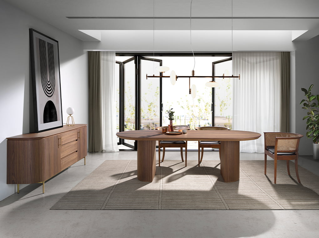 Cómoda de madera de nogal con soporte metálico