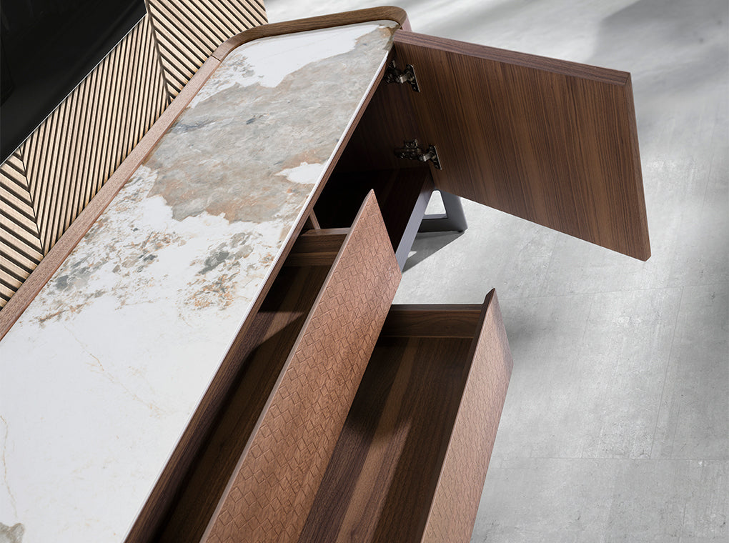 Cómoda de TV de Nogal y Acero Metalizado con Tablero de Mármol Porcelanizado Angel Cerdá