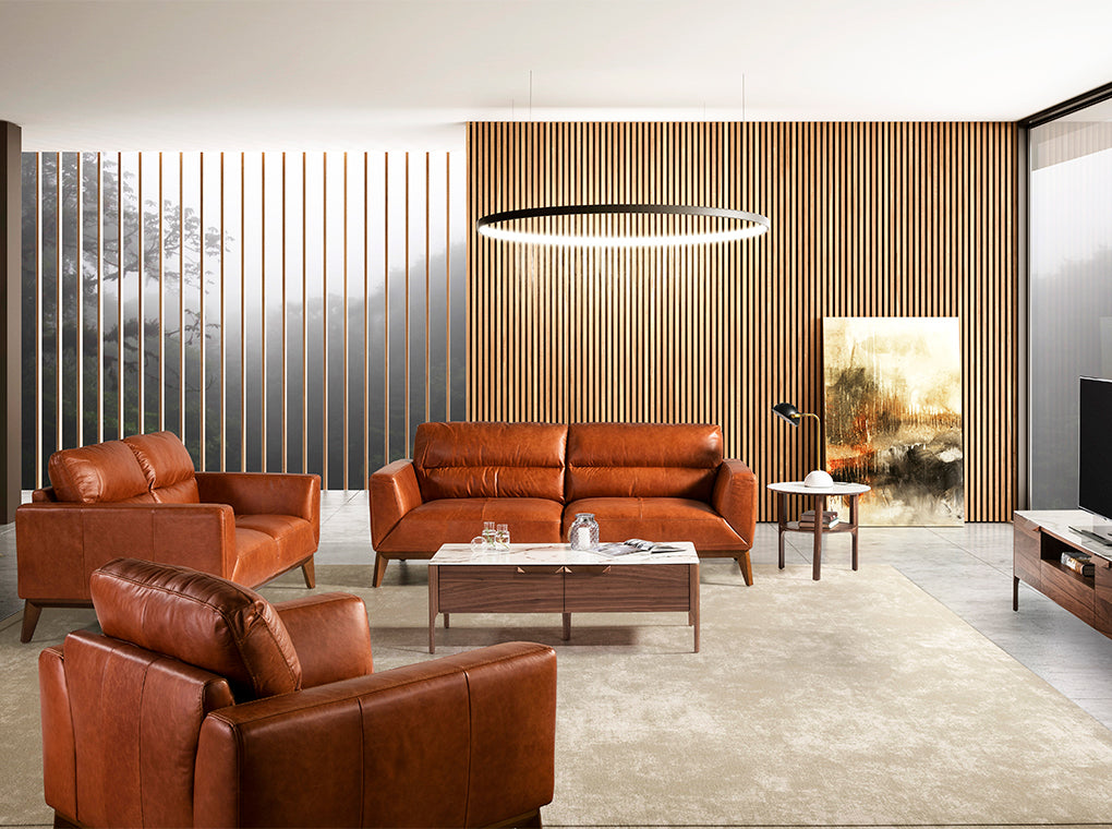 Sillón tapizado en piel de búfalo de Angel Cerdá