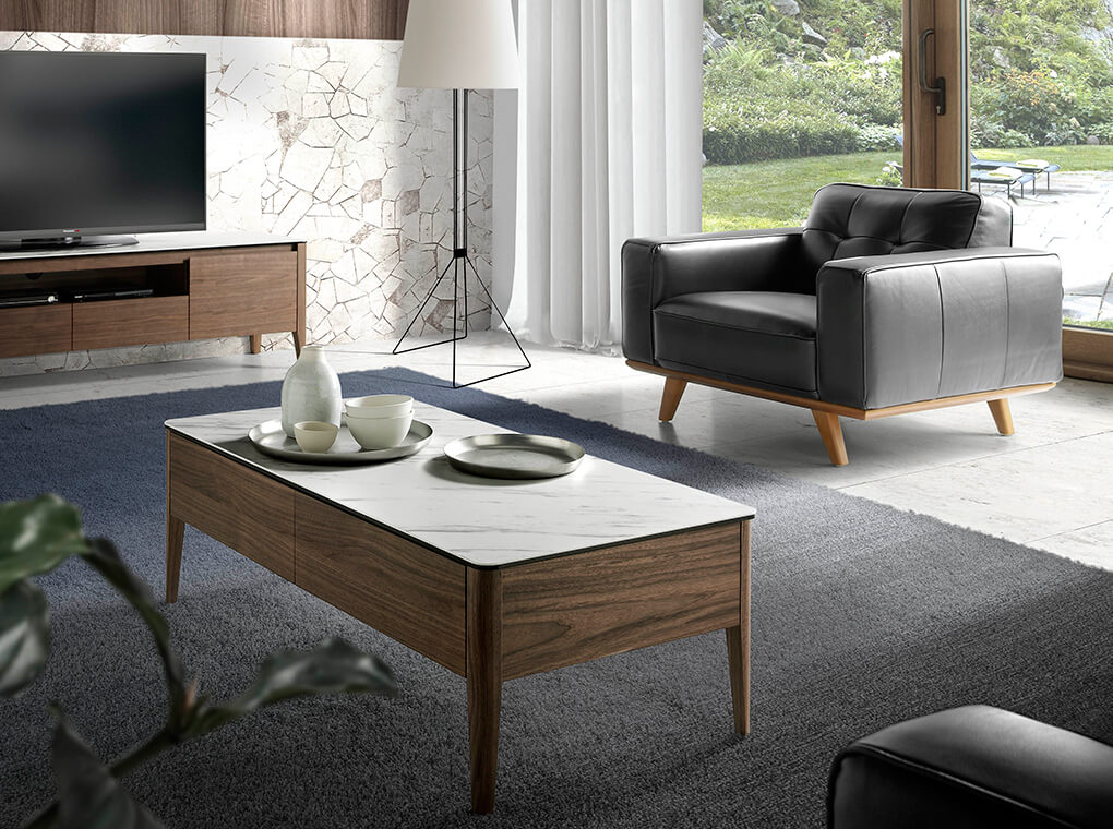 Sillón tapizado en piel de vaca modelo 5037 Angel Cerdá