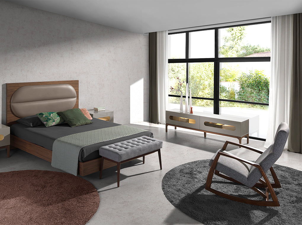 Sillón con balancín de tela gris Angel Cerdá