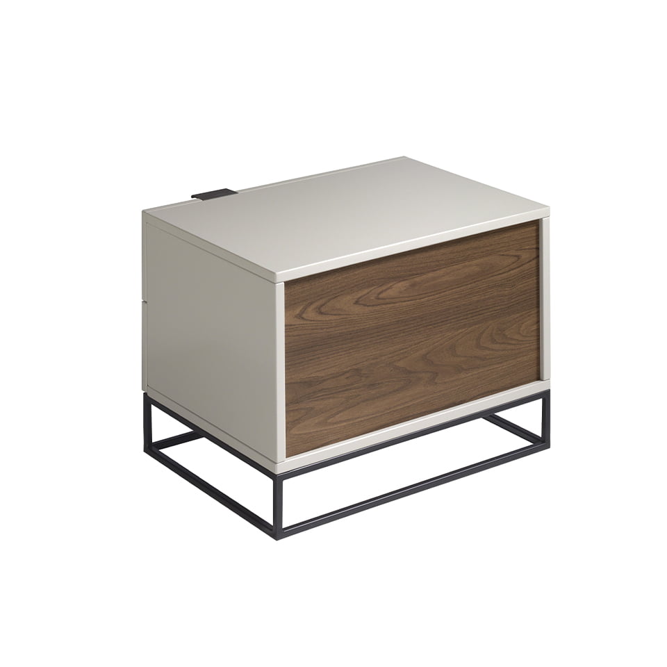 Mesa de noche de DM lacado con patas de acero negro Angel Cerdá