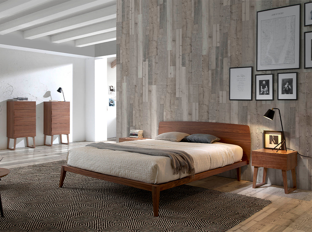 Mesa de noche de nogal con diseño moderno Angel Cerdá