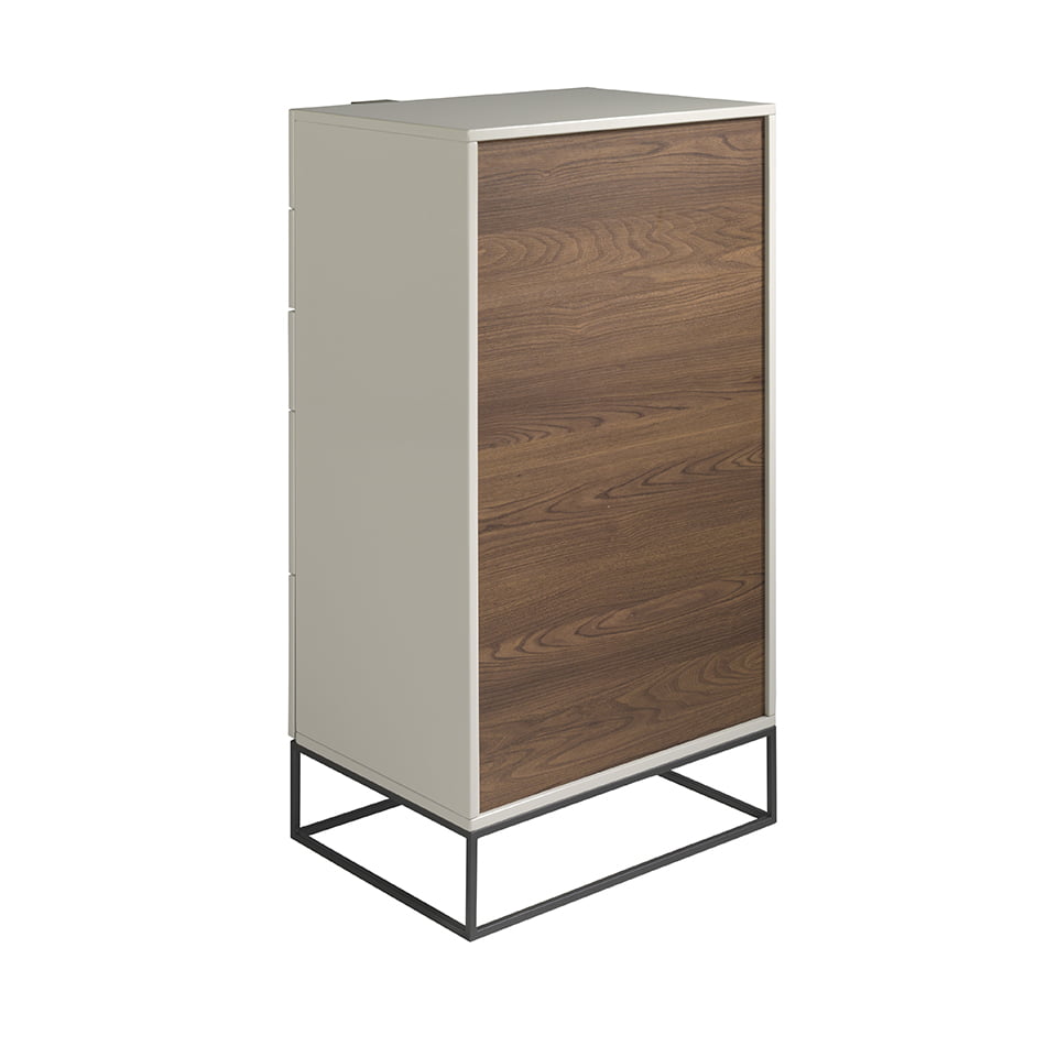 Cómoda moderna de DM con patas de acero negro Angel Cerdá