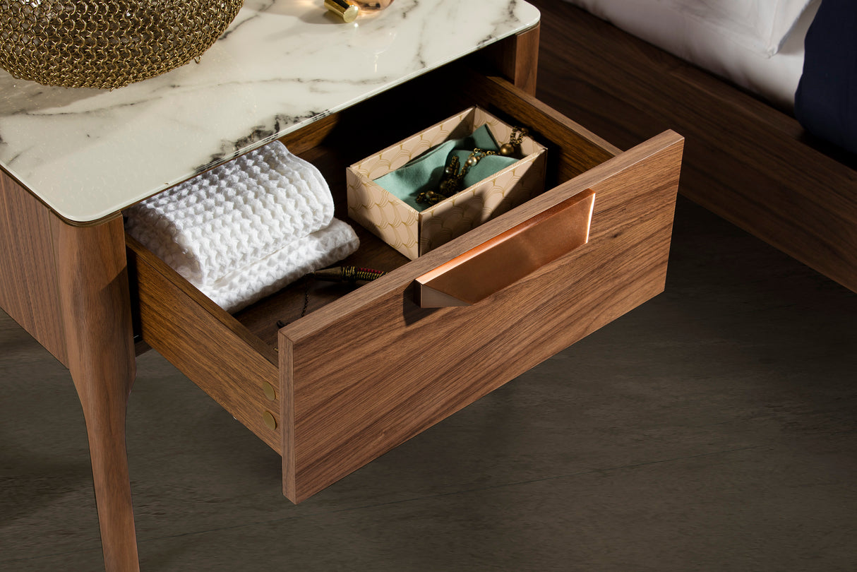 Mesa de noche de Nogal y Fibra de Vidrio con efecto de Mármol Angel Cerdá