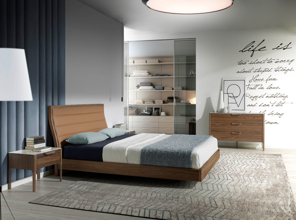 Cómoda con aspecto de mármol de nogal y fibra de vidrio Angel Cerdá