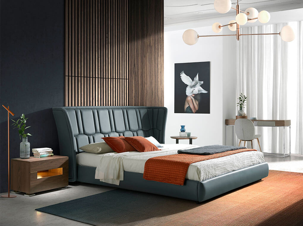 Mesa de noche de roble con soporte metálico Angel Cerdá