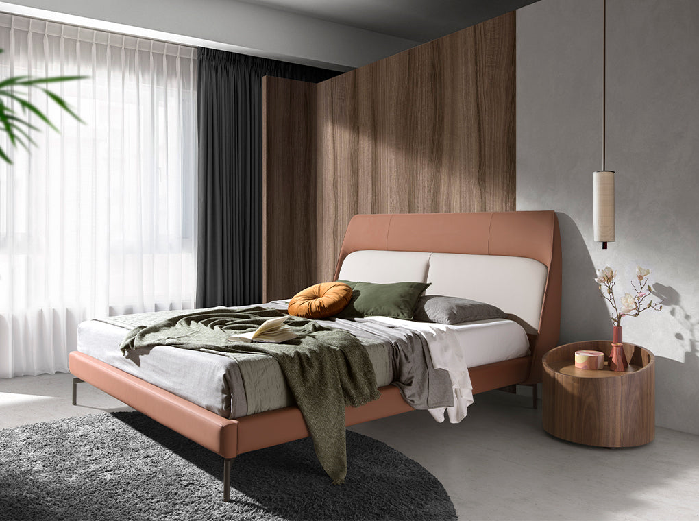 Mesa de noche redonda de nogal con cajón Angel Cerdá