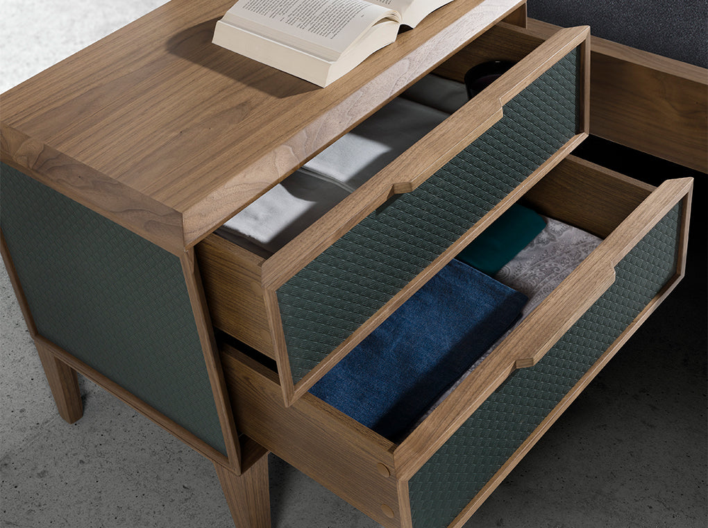 Mesa de noche de PVC verde oscuro y nogal