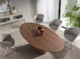 Mesa de comedor de nogal con base ovalada de Angel Cerdá