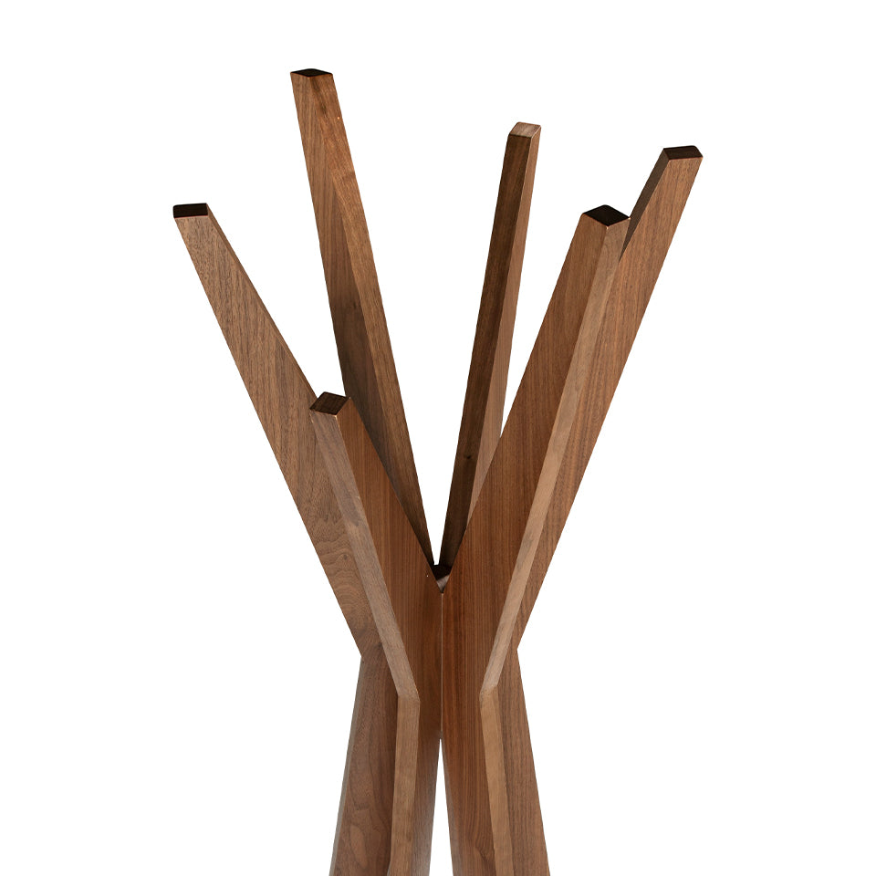 Soporte para Ropa de Madera de Nogal con Diseño Moderno