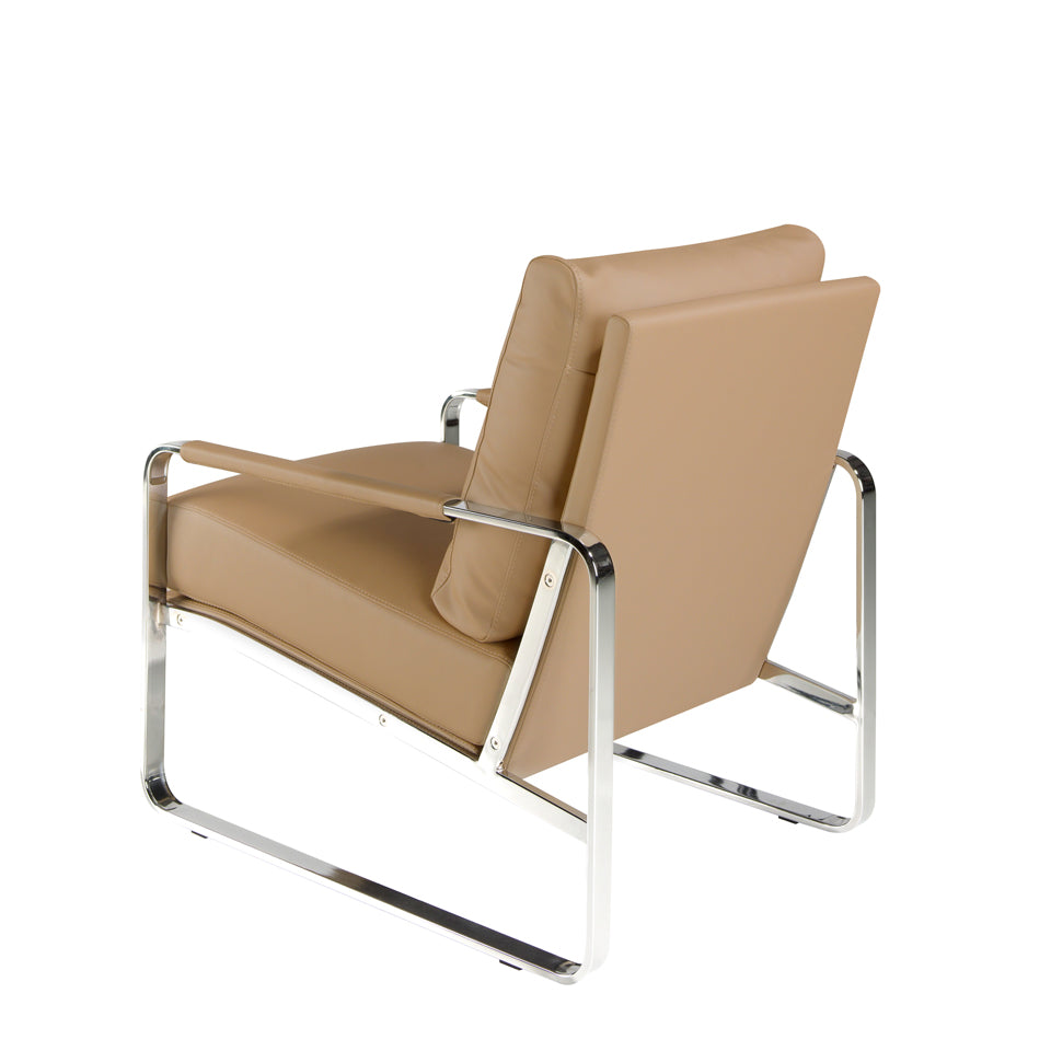 Sillón tapizado en eco-cuero Mink de Angel Cerdá
