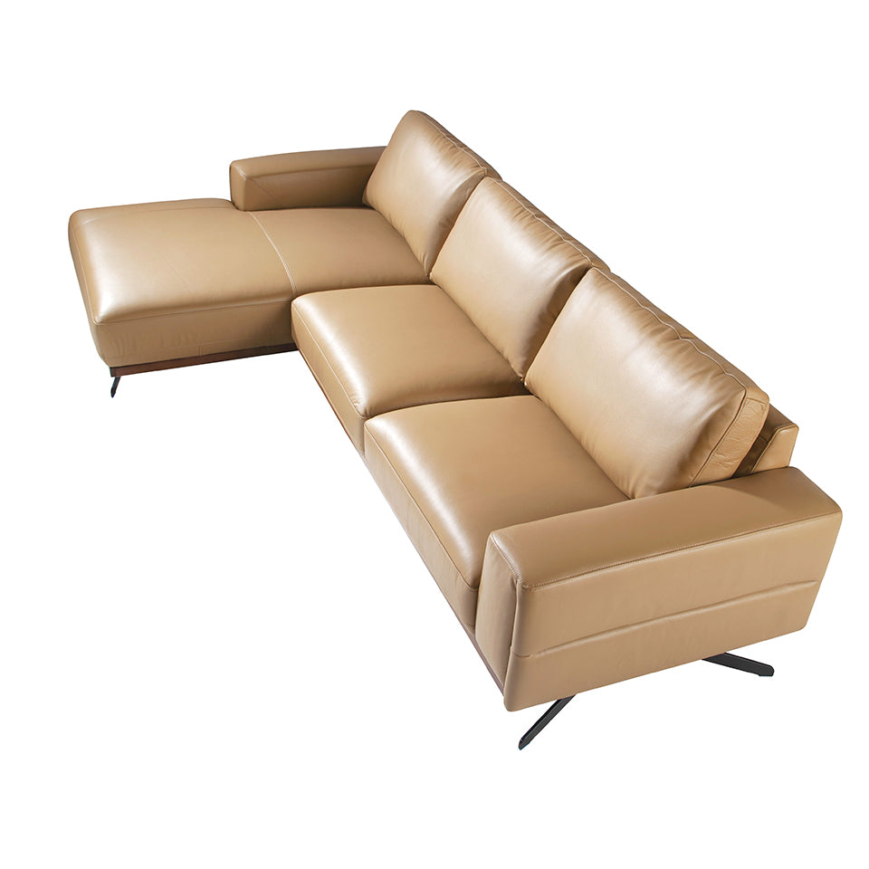 Sofá Chaise Longue Tapizado en Piel Arena Angel Cerdá
