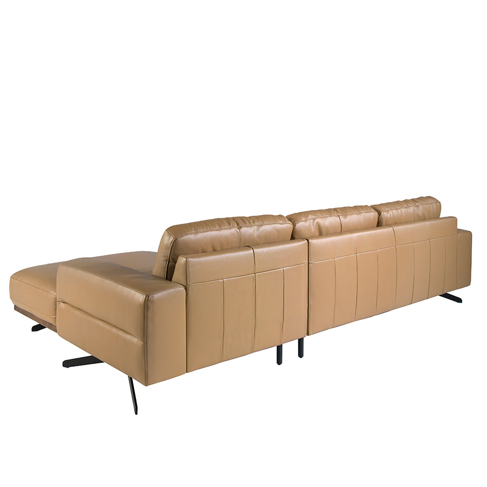 Sofá Chaise Longue Tapizado en Piel Arena Angel Cerdá